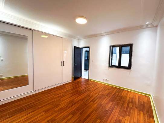APPARTEMENT F5 HAUT STANDING AUX ALMADIES image 8