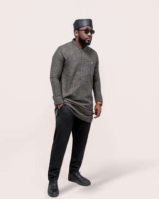 Tenue traditionnelle homme beige clair manches longues image 3