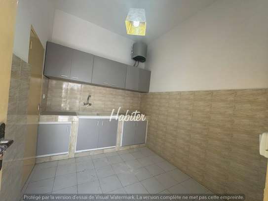 Villa R+1 à louer à Mermoz image 9