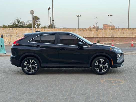 MITSUBISHI ÉCLIPSE CROSS image 3