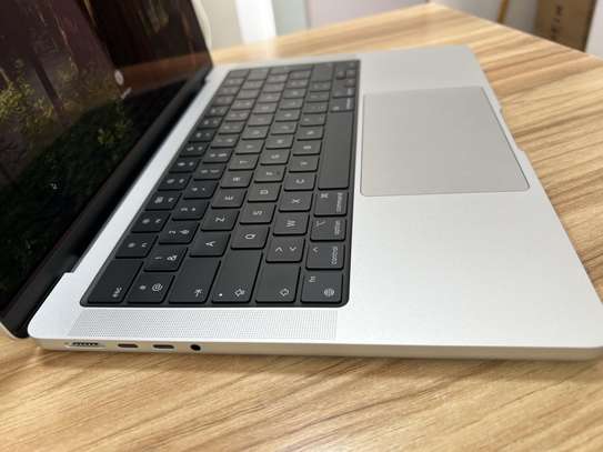 MacBook Pro M3 Pro image 4