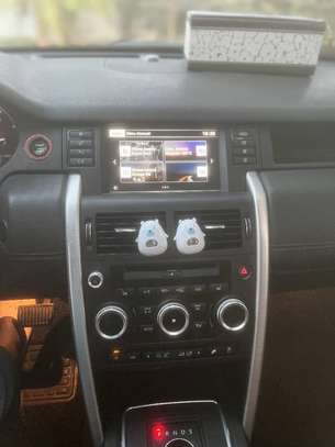 Land Rover Discovered 2016 image 9