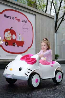 Voiture électrique pour enfant image 4