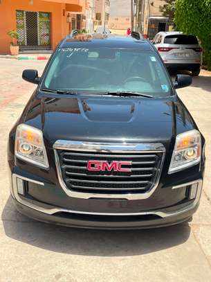 GMC TERRAIN image 2