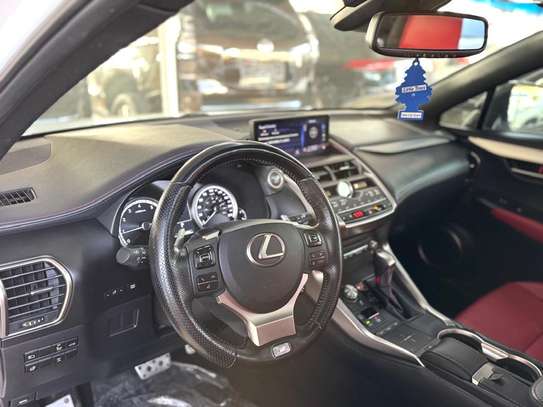 LEXUS NX300 SPORT image 8