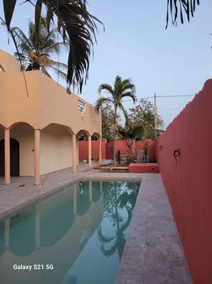 Villa avec piscine à Saly Niakh nikhal image 1