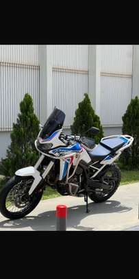 Honda africa twin image 3