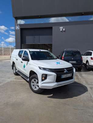 Mitsubishi L200 2020 image 2