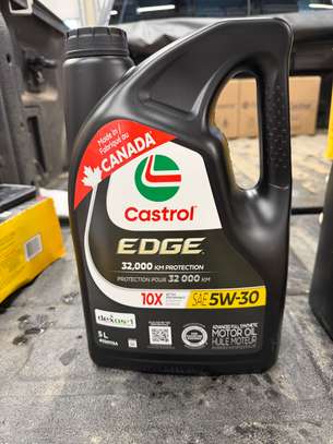 Lubrifiants automobiles Castrol et produits d’entretien image 4