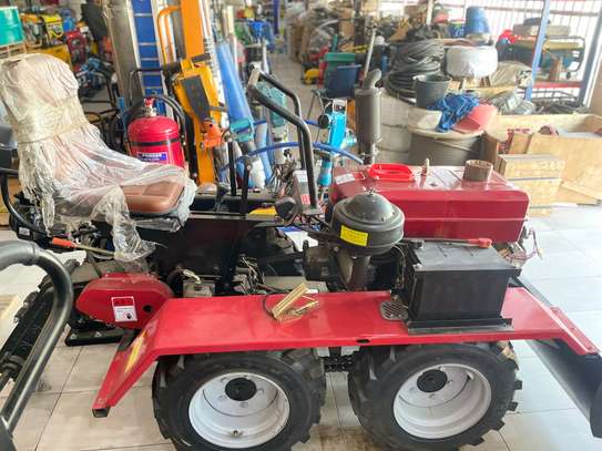Machine agricole mini tracteur polyvalent image 2