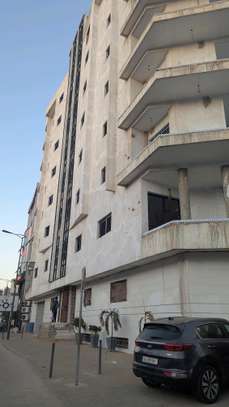 Aloue un grand imoblie r plus image 9