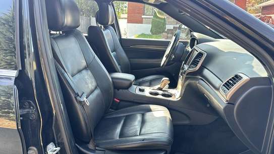 Jeep grand cherokee image 11