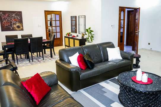 Appartement F5 meublé à Ngor Almadies image 13