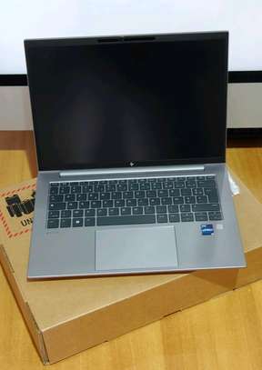 HP ZBook Firefly 14 G9 Mobile Workstation image 6