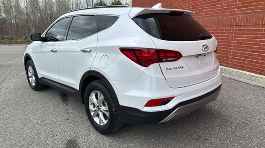 Hyundai Santa Fe 2017 image 2