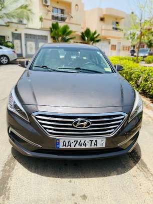 Hyundai Sonata full option image 4