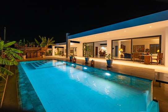 🌴 VILLA D’EXCEPTION À POINTE SARÈNE 🌊 image 4