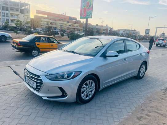 HYUNDAI ELANTRA 2017 image 3