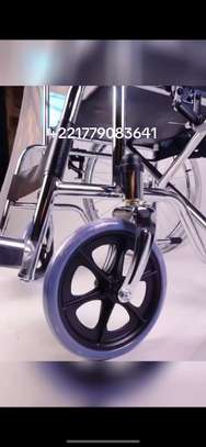 Fauteuil roulant original image 3