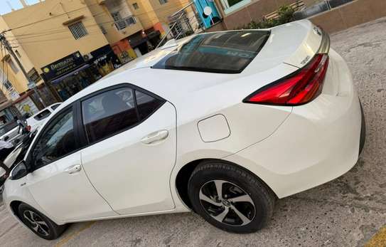 Toyota Corolla Hybride 2018 image 12
