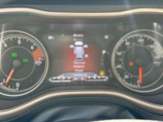 Jeep Cherokee 2017 image 13