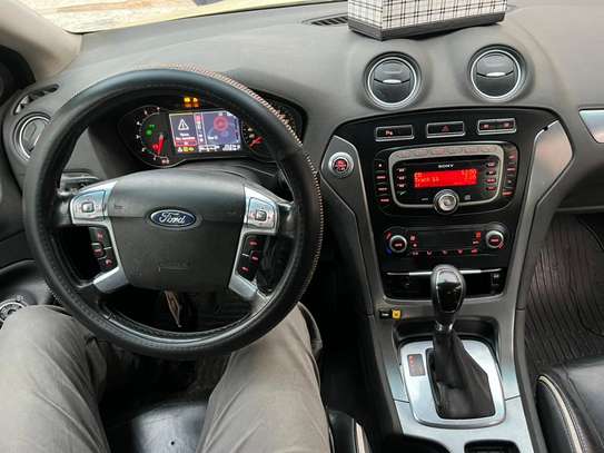Ford mondeo 2014 image 8
