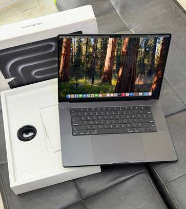 MacBook m3 pro 2023 16pouces image 3