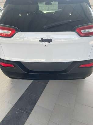 Jeep Cherokee 2017 full options image 7