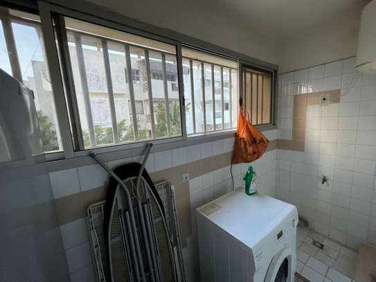 Appartement F4 meublé à louer à Mermoz image 6
