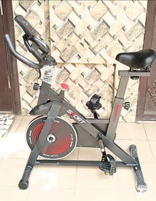 Vélo d'appartement image 3