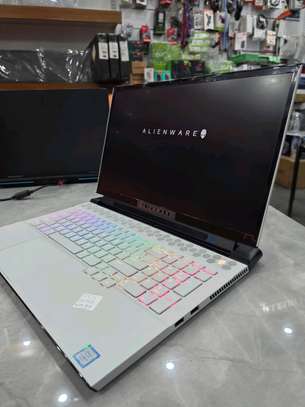 Alienware M17 R2 – Gaming Premium image 5