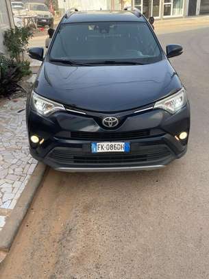 TOYOTA RAV4 4/2 ,2017 image 1