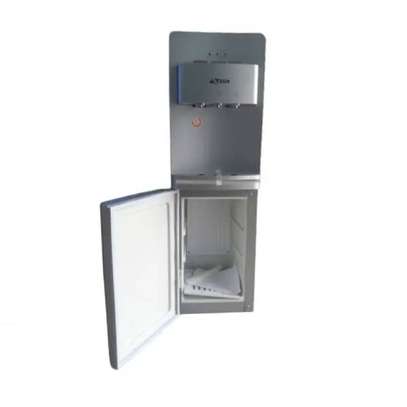 FONTAINE ASTECH AVEC FRIGO image 1