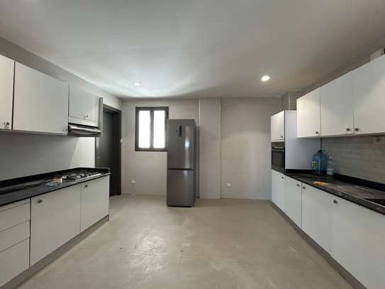 Beau F5 au Almadies King Fahd pour habitation ou bureau image 15