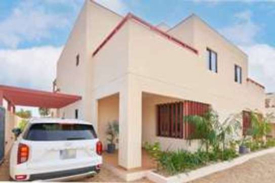 villa F5 à louer à la sortie 10 – Luxe, confort et espace image 1