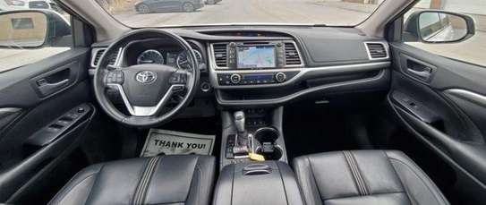 Toyota hignlander 2017 limited image 7