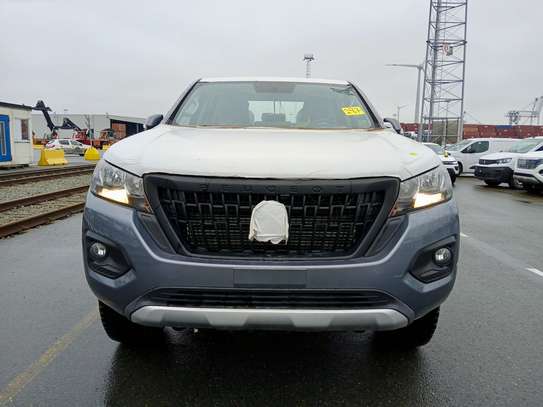 PEUGEOT LANDTREK DC Année 2026 Diesel manuel image 2
