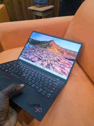 Lenovo X1 carbone Gen 9 image 2