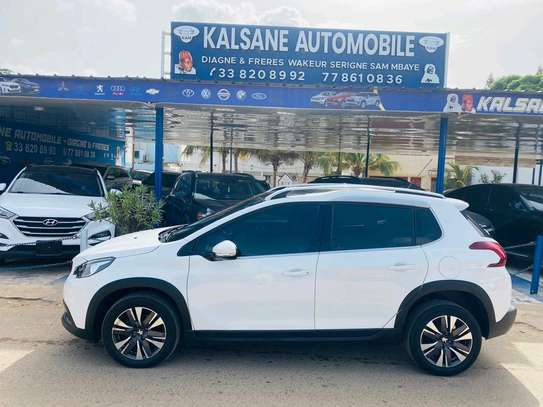 Peugeot 2008 2018 image 3