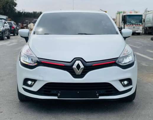 Renault clio 3  2018 image 1