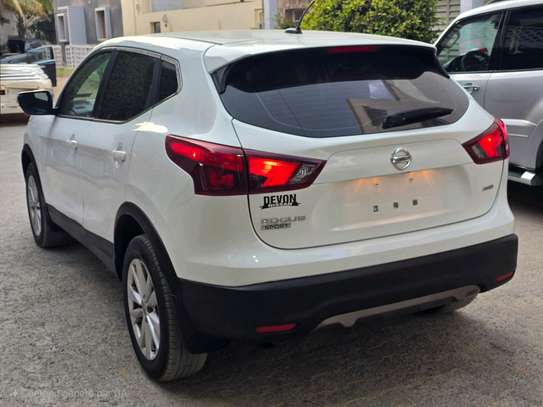 Nissan Qashqai AWD 2017 image 9