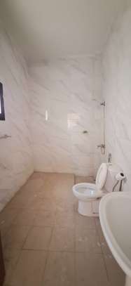 Spacieux 3 chambres, espace de vie ideal pour famille image 7