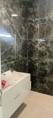 APPARTEMRNT A LOUER AU POINT E image 14