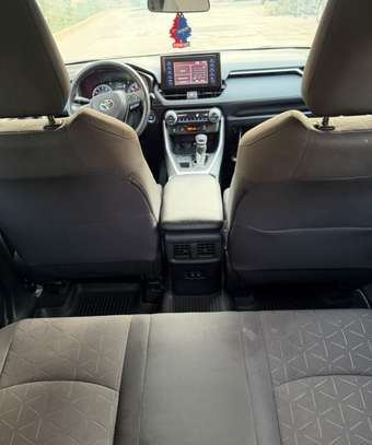 Toyota Rav4 2019 image 8