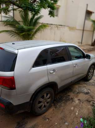 KIA SORENTO 2012 image 3