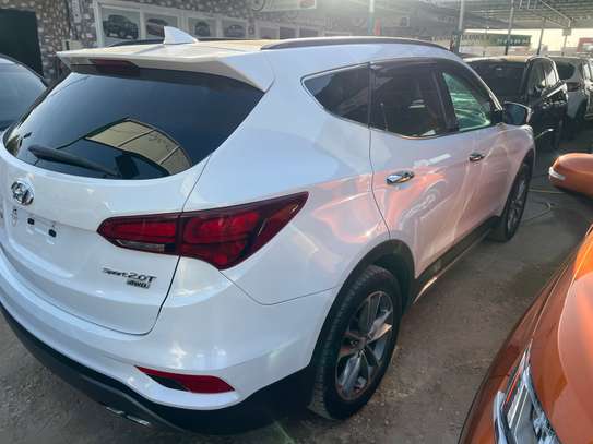 Hyundai Santafé limited 2.0 année 2018 image 11