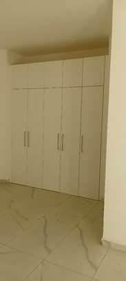 APPARTEMRNT A LOUER AU POINT E image 11