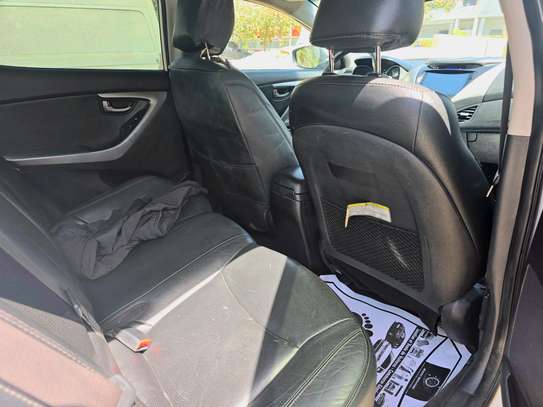 Hyundai Elantra 2013 image 8