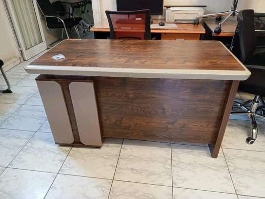 Tables de bureaux image 9