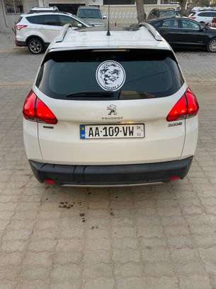 Peugeot 2008 2016 image 9